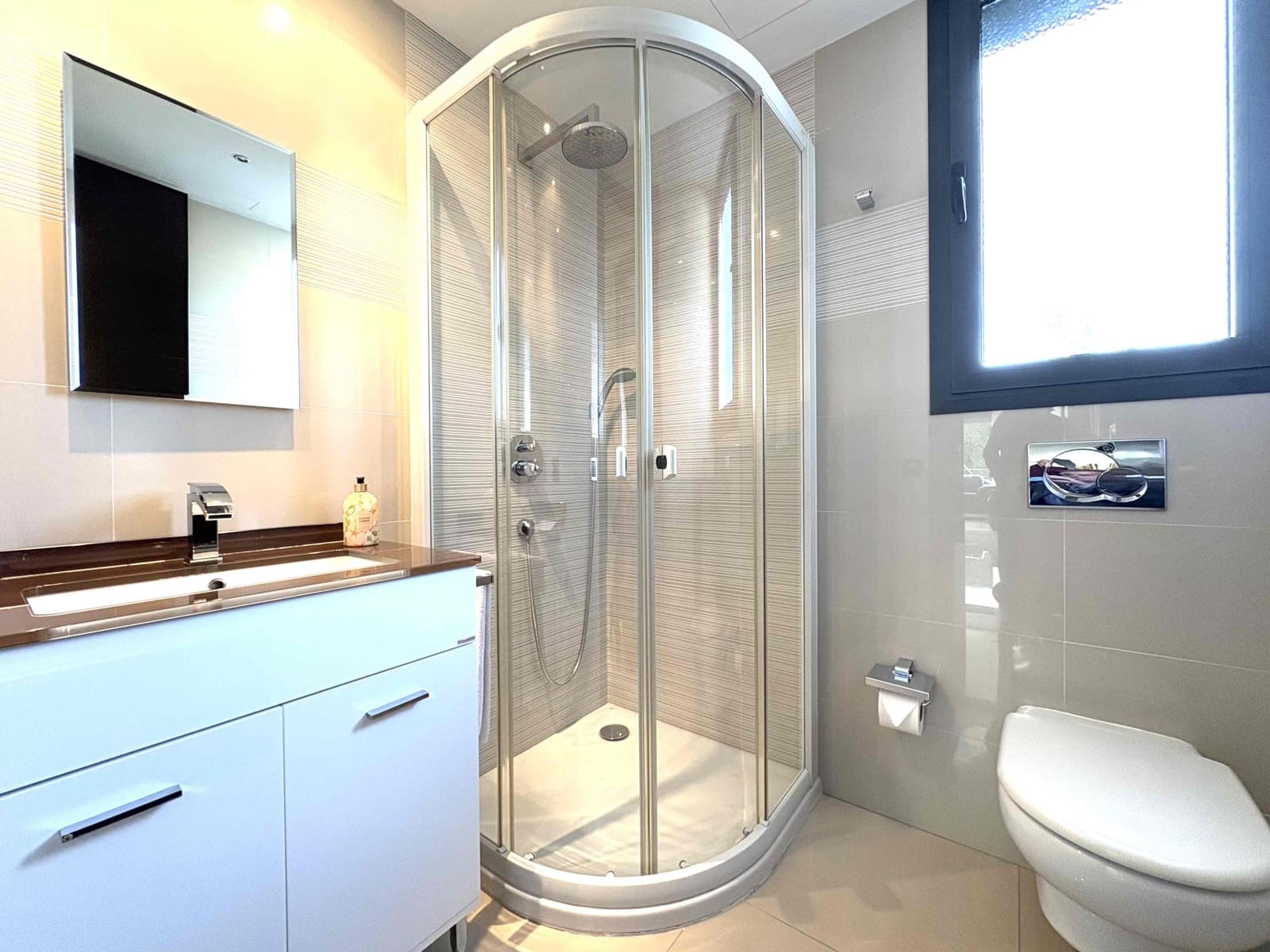 4 soveværelse Villa til salg i Palma de Mallorca med swimmingpool garage - € 2.950.000 (Ref: 8868020)