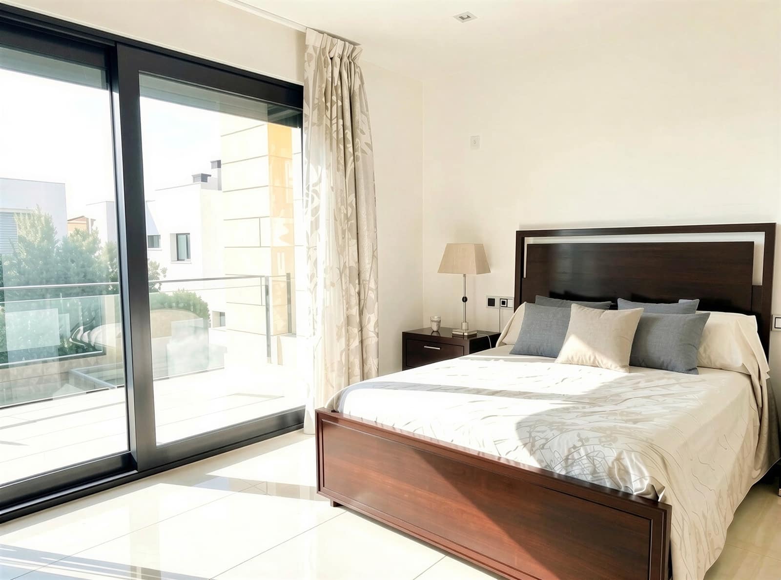 4 slaapkamer Villa te koop in Palma de Mallorca met zwembad garage - € 2.950.000 (Ref: 8868020)