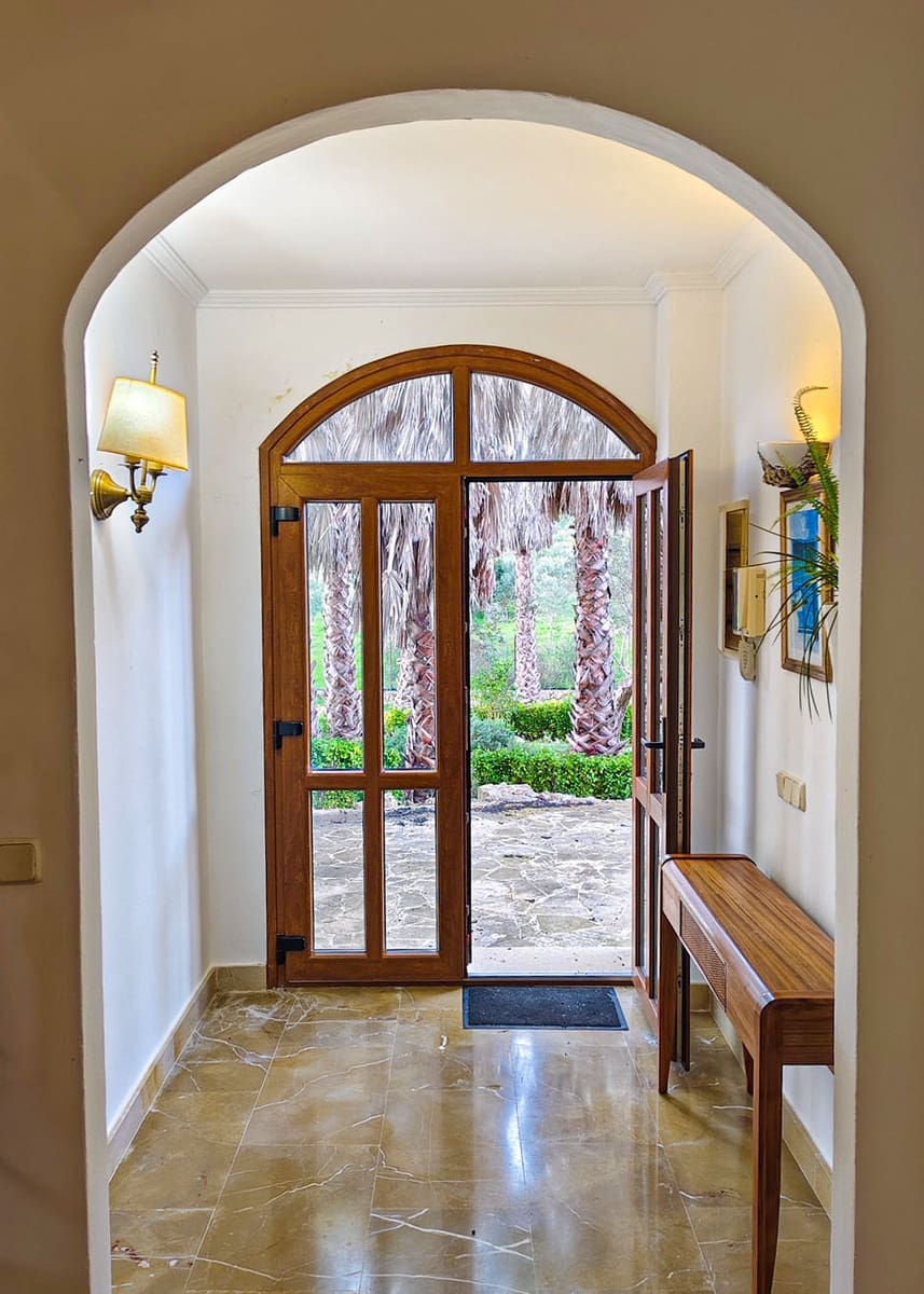 9 soverom Finca/Herregård til salgs i Arta med svømmebasseng garasje - € 2 999 000 (Ref: 8880876)