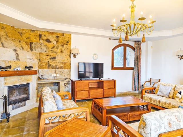 9 soveværelse Finca/Landehus til salg i Artà med swimmingpool garage - € 2.999.000 (Ref: 8880876)