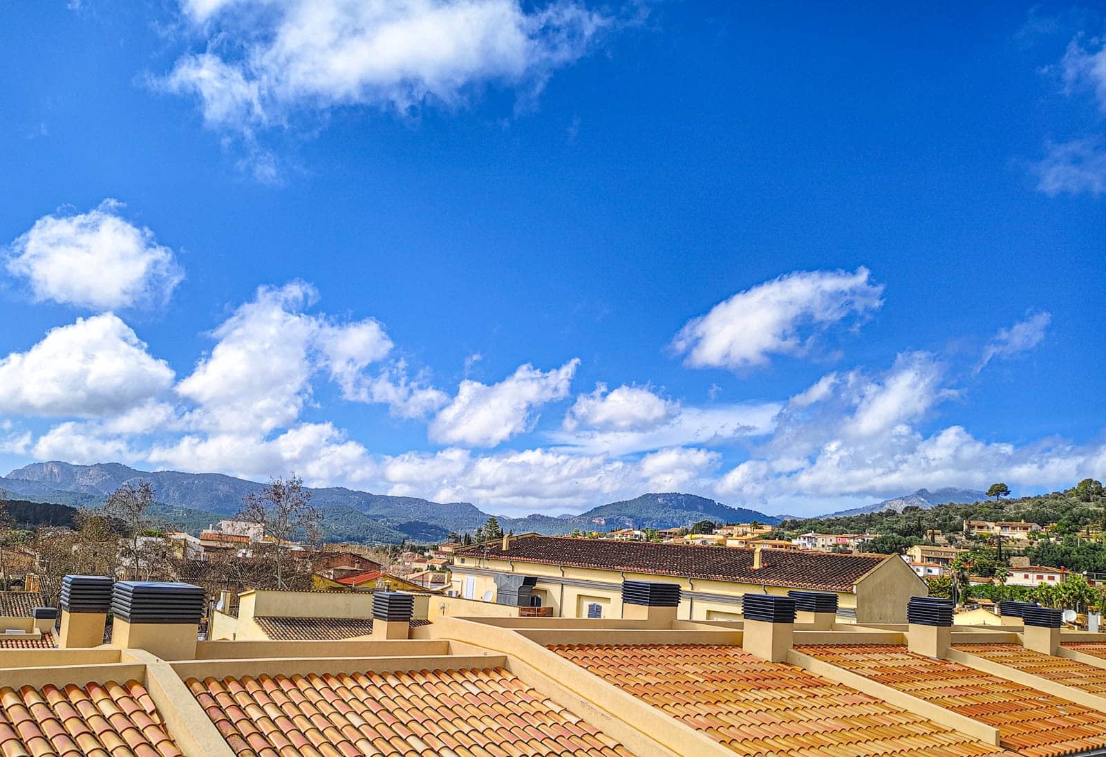 6 soveværelse Byhus til salg i Calvia - € 749.000 (Ref: 8881025)