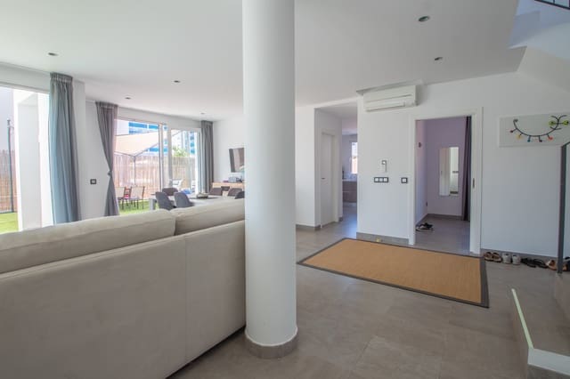 4 slaapkamer Villa te koop in Ca'n Picafort, Santa Margalida met zwembad - € 899.000 (Ref: 8886899)