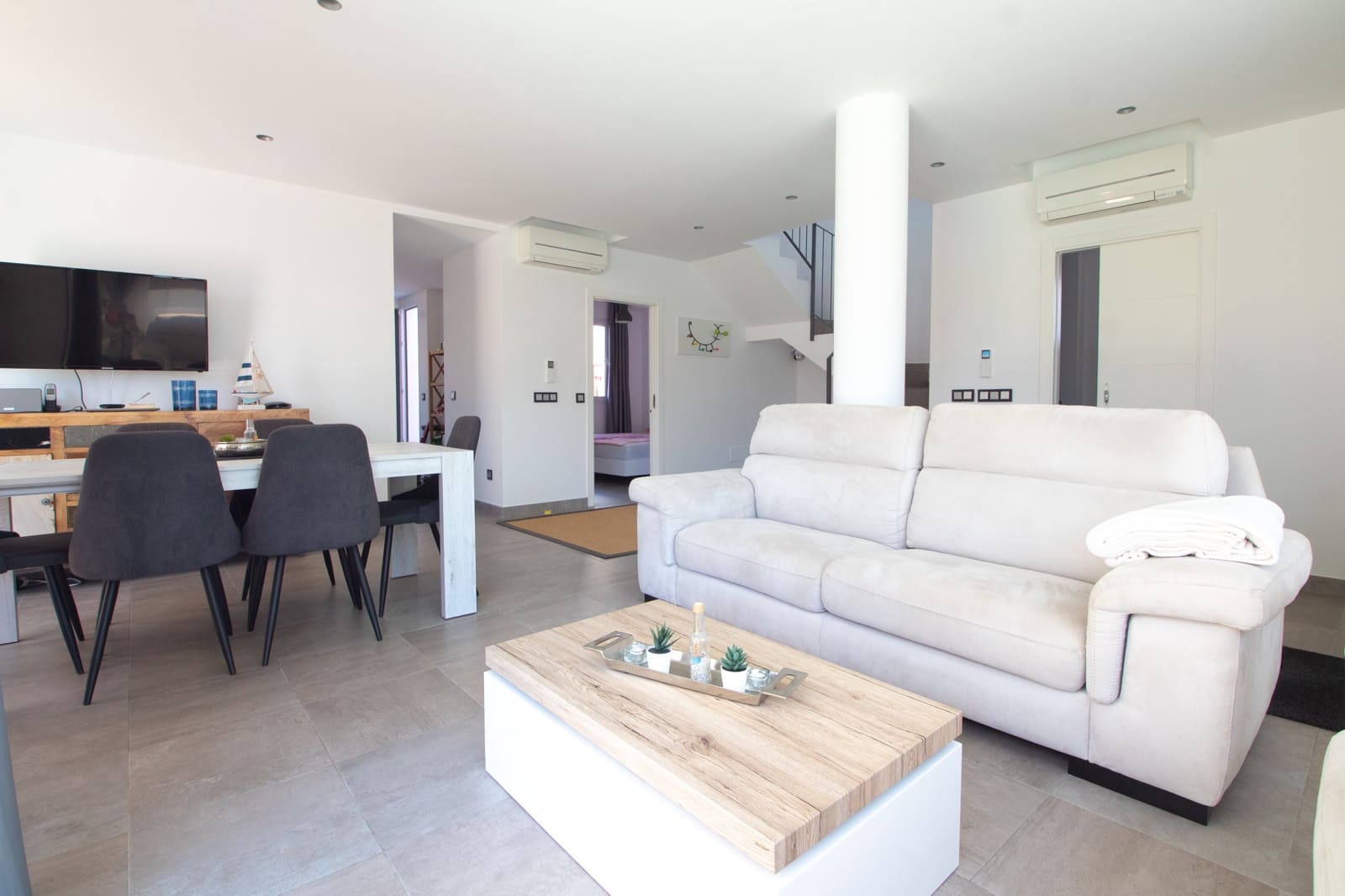 4 soveværelse Villa til salg i Ca'n Picafort med swimmingpool - € 899.000 (Ref: 8886899)