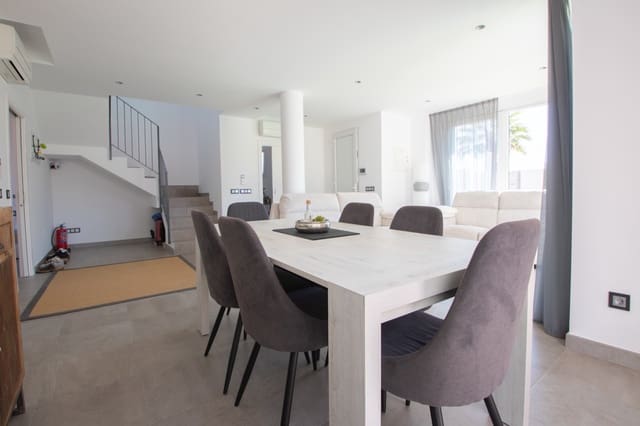 4 slaapkamer Villa te koop in Ca'n Picafort, Santa Margalida met zwembad - € 899.000 (Ref: 8886899)