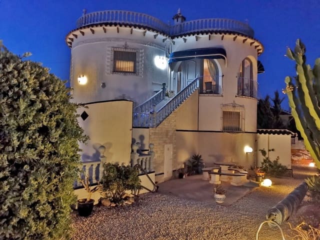 3 bedroom Villa for sale in Blue Lagoon with pool - € 459,000 (Ref: 8910092)