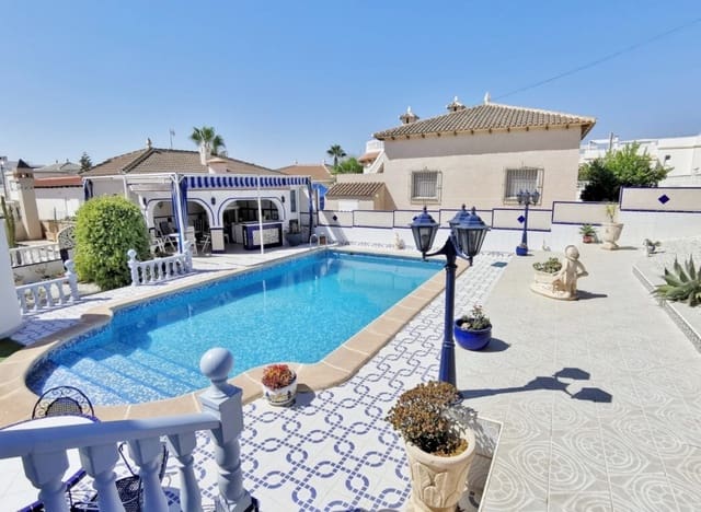 3 bedroom Villa for sale in Blue Lagoon with pool - € 459,000 (Ref: 8910092)
