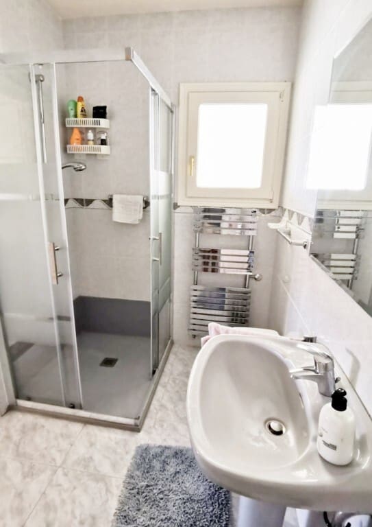 3 soveværelse Villa til salg i San Miguel de Salinas med swimmingpool - € 459.000 (Ref: 8910092)