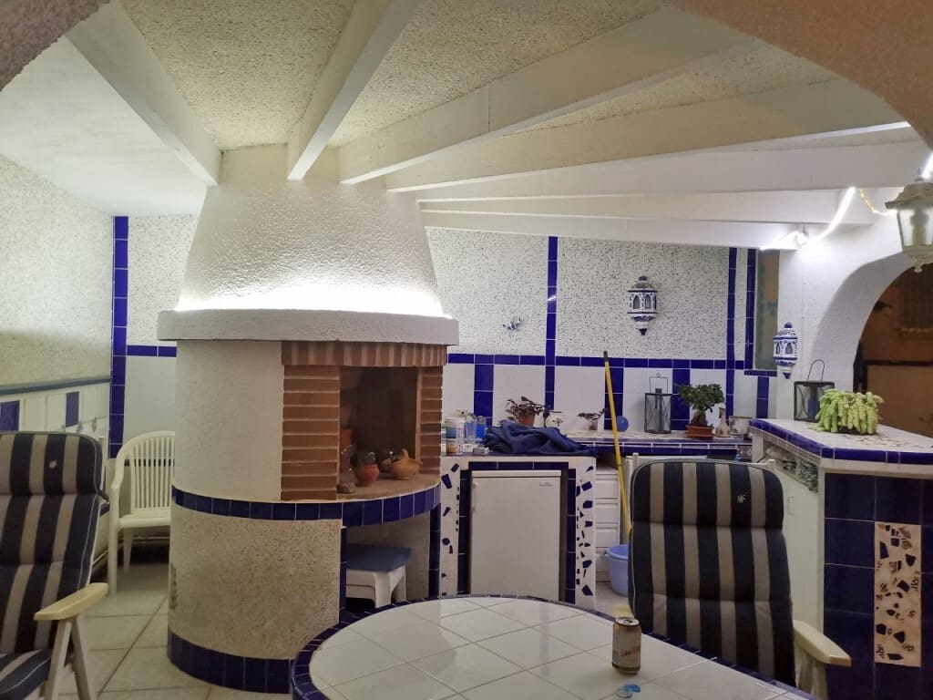 3 soveværelse Villa til salg i San Miguel de Salinas med swimmingpool - € 459.000 (Ref: 8910092)