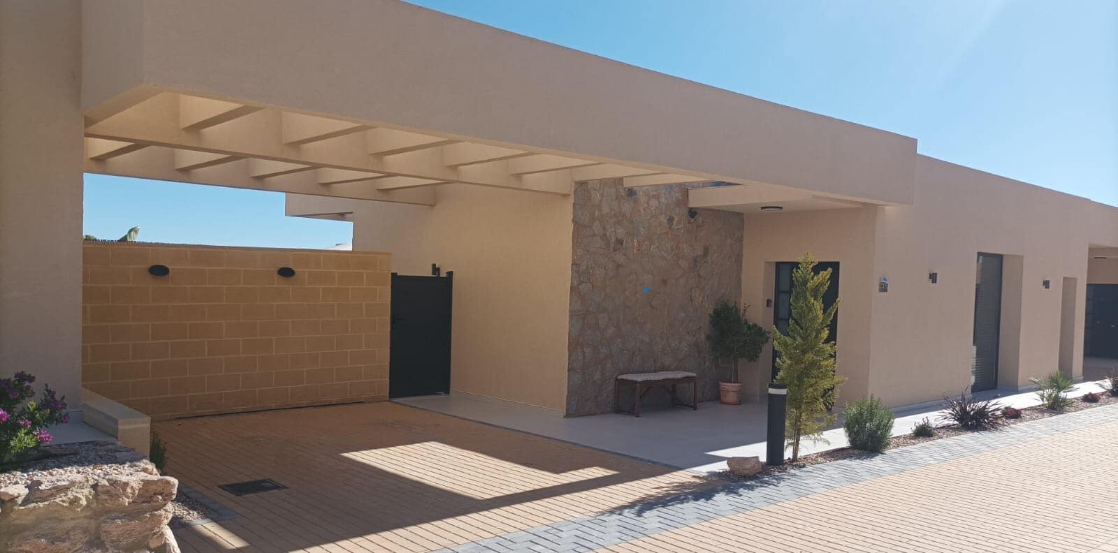 2 bedroom Villa for sale in Banos y Mendigo with pool garage - € 489,000 (Ref: 8914721)