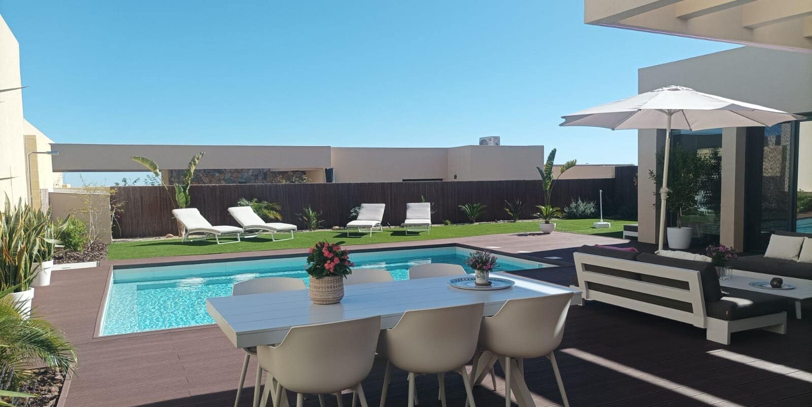 2 bedroom Villa for sale in Banos y Mendigo with pool garage - € 489,000 (Ref: 8914721)