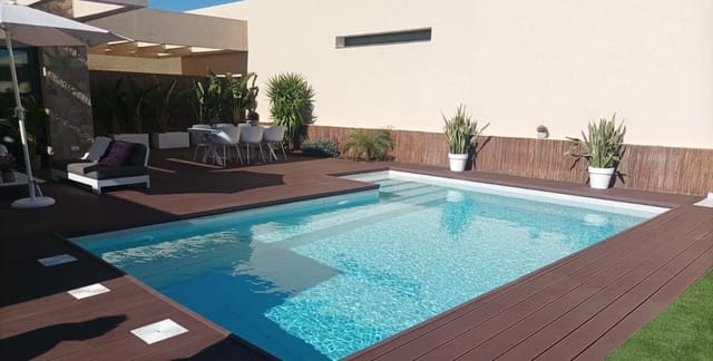 2 bedroom Villa for sale in Baños y Mendigo, Murcia city with pool garage - € 489,000 (Ref: 8914721)