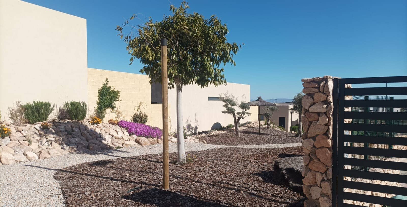 2 bedroom Villa for sale in Banos y Mendigo with pool garage - € 489,000 (Ref: 8914721)