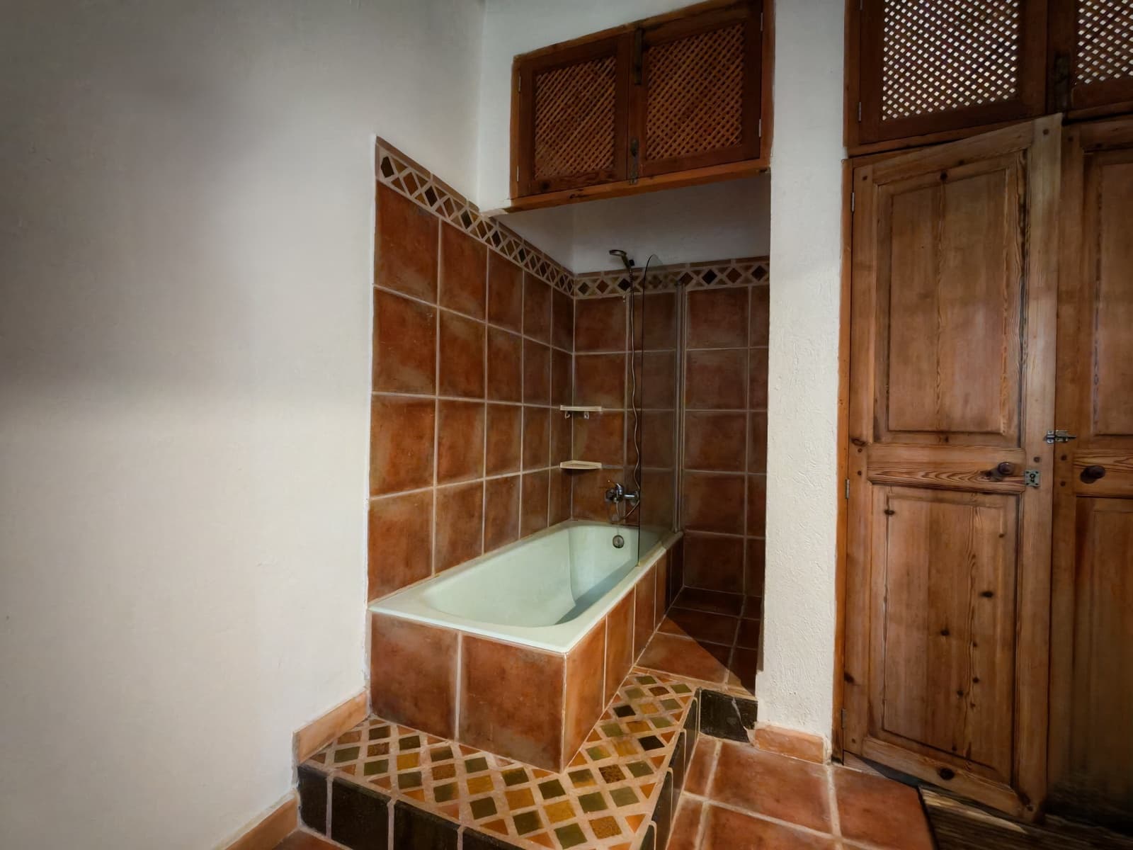 16 soveværelse Finca/Landehus til salg i Felanitx med swimmingpool garage - € 3.711.750 (Ref: 8921050)