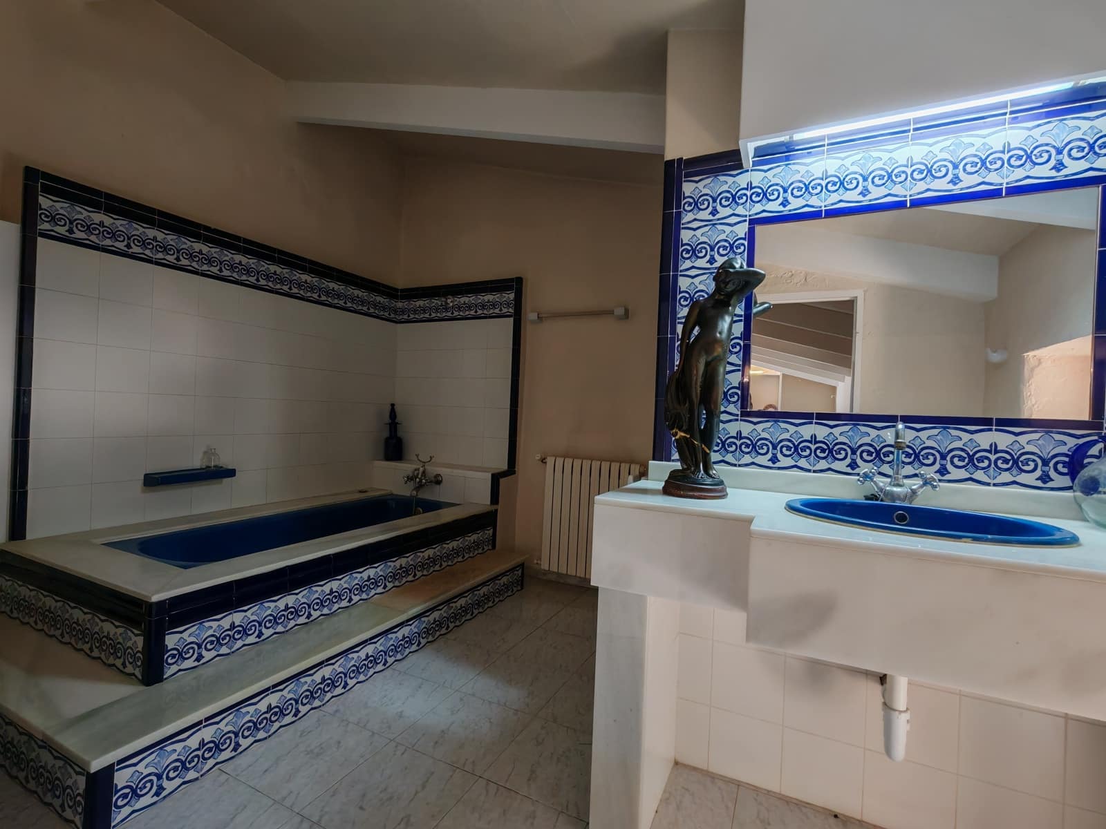 16 soveværelse Finca/Landehus til salg i Felanitx med swimmingpool garage - € 3.711.750 (Ref: 8921050)