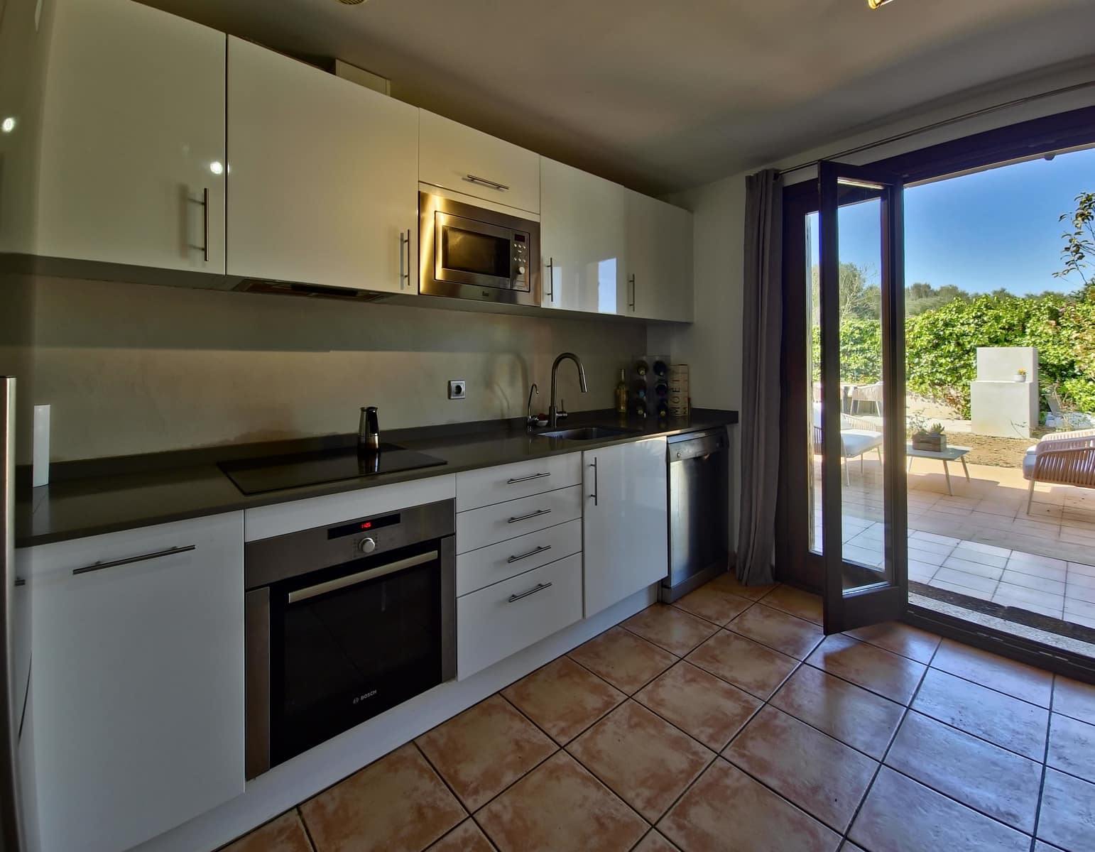 3 sypialnia Dom na sprzedaż w Son Carrio z basenem garażem - 549 000 € (Ref: 8925270)