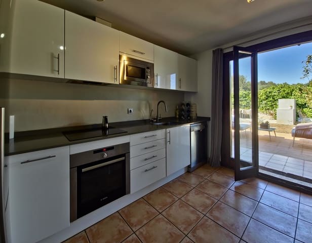 3 soveværelse Byhus til salg i Son Carrio, Sant Llorenç des Cardassar med swimmingpool garage - € 549.000 (Ref: 8925270)