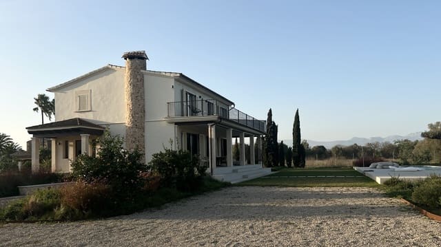 4 bedroom Villa for sale in Sencelles with pool garage - € 2,500,000 (Ref: 8930980)