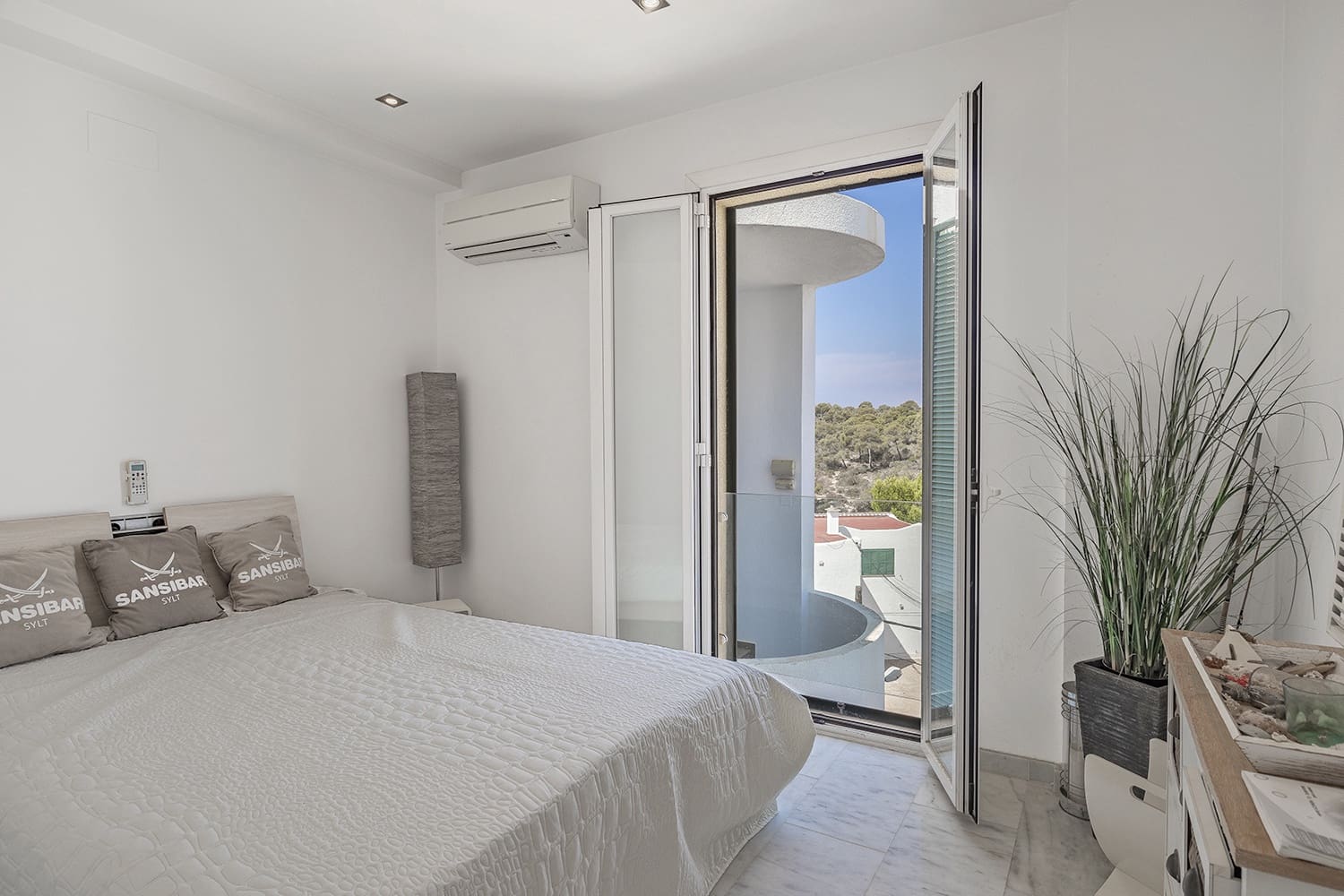 2 soveværelse Penthouse til salg i Cala Pi med swimmingpool garage - € 890.000 (Ref: 8945458)