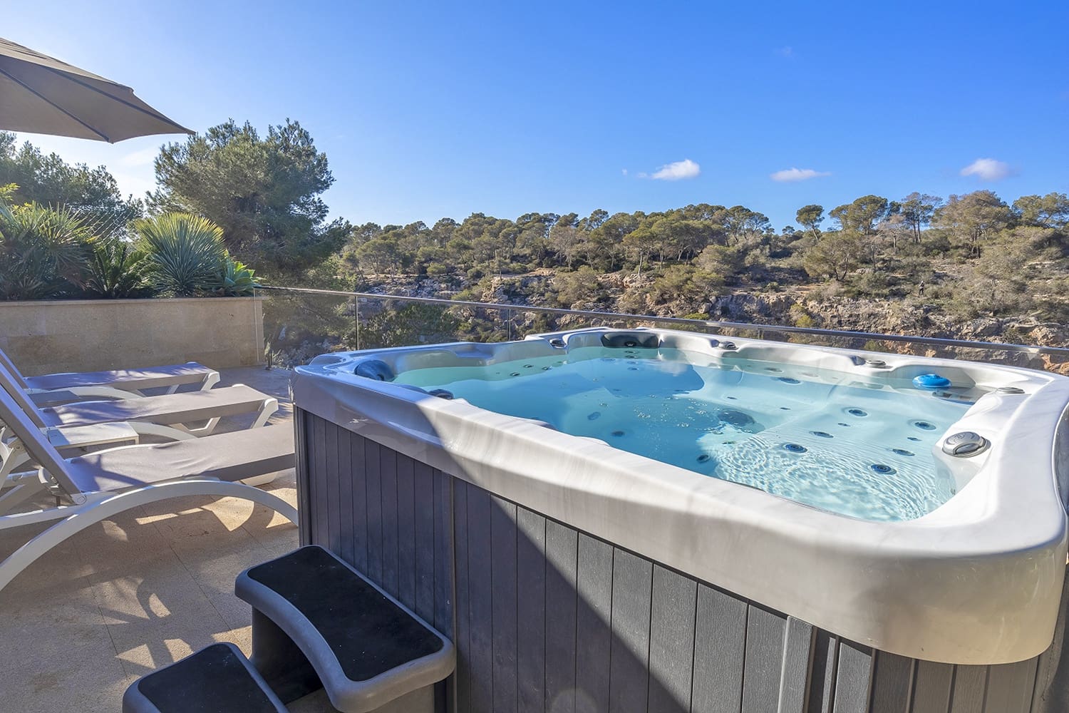 3 soveværelse Semi-Rækkehus til salg i Cala Pi med garage - € 1.590.000 (Ref: 8947439)