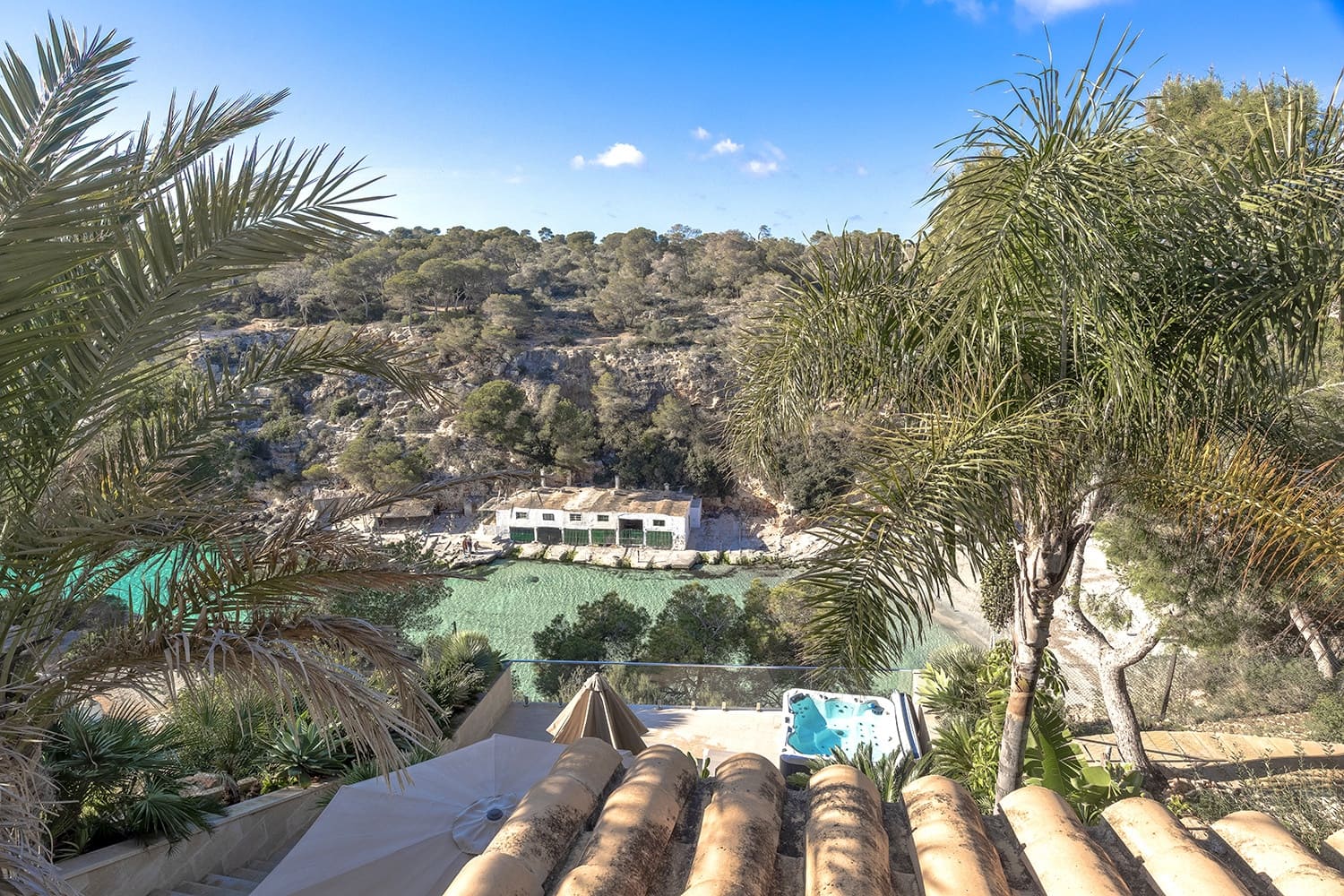 3 soveværelse Semi-Rækkehus til salg i Cala Pi med garage - € 1.590.000 (Ref: 8947439)