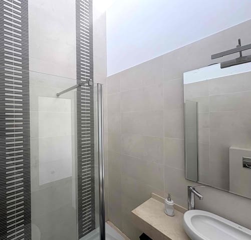 5 soveværelse Villa til leje i Las Maravillas, Palma de Mallorca med swimmingpool garage - € 4.800 (Ref: 8948172)