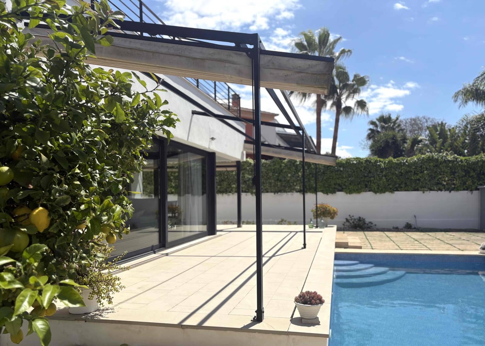 5 makuuhuone Huvila vuokrattavana paikassa Palma de Mallorca mukana uima-altaan 
autotalli - 4 800 € (Ref: 8948172)