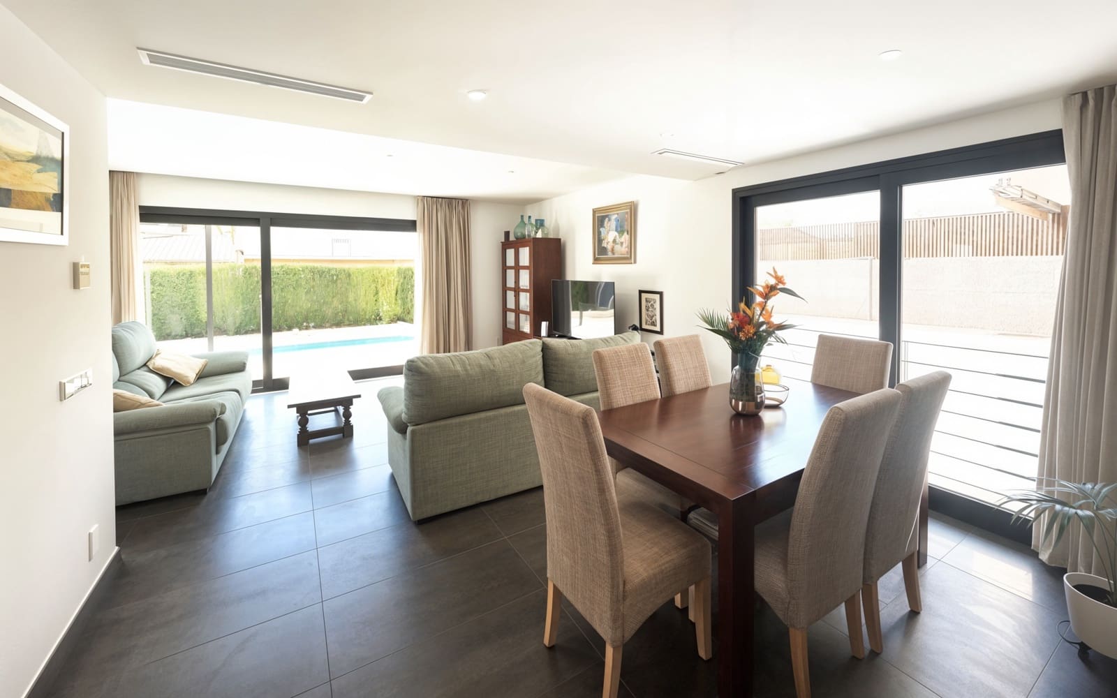 5 makuuhuone Huvila vuokrattavana paikassa Palma de Mallorca mukana uima-altaan 
autotalli - 4 800 € (Ref: 8948172)