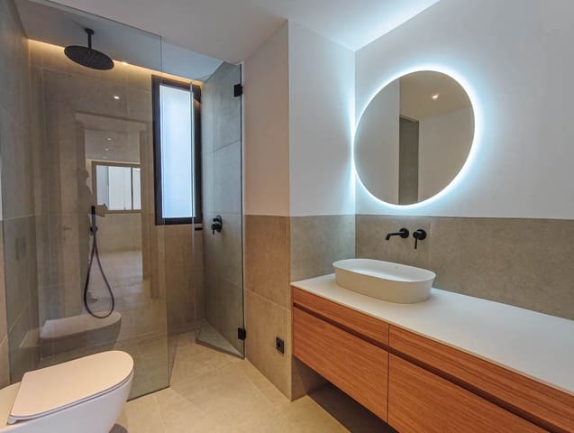 3 bedroom Apartment for sale in Son Armadans, Palma de Mallorca with pool garage - € 1,250,000 (Ref: 8958141)