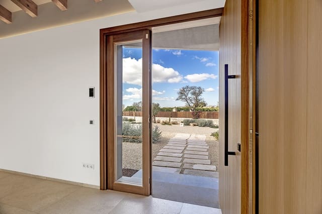 3 soveværelse Villa til salg i Campos med swimmingpool garage - € 2.690.000 (Ref: 8971228)