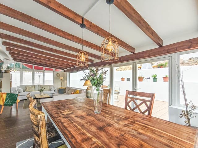 3 sovrum Villa till salu i Costa de la Calma, Calvià med pool garage - 1 350 000 € (Ref: 8971231)