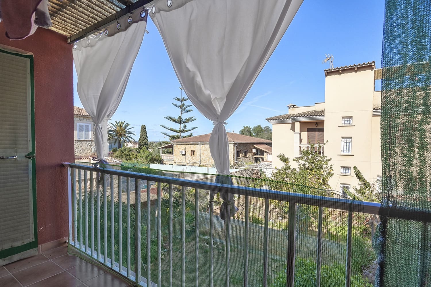 4 slaapkamer Rijtjeshuis te koop in Les Palmeres met garage - € 580.000 (Ref: 8973364)