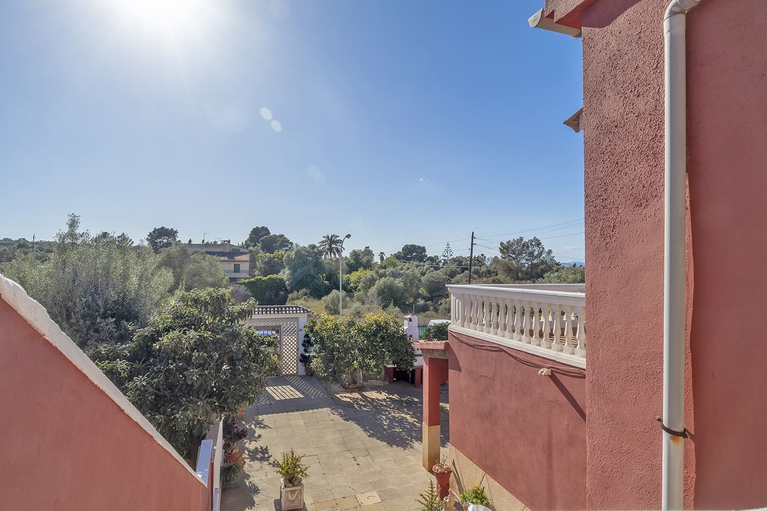 4 slaapkamer Rijtjeshuis te koop in Les Palmeres met garage - € 580.000 (Ref: 8973364)