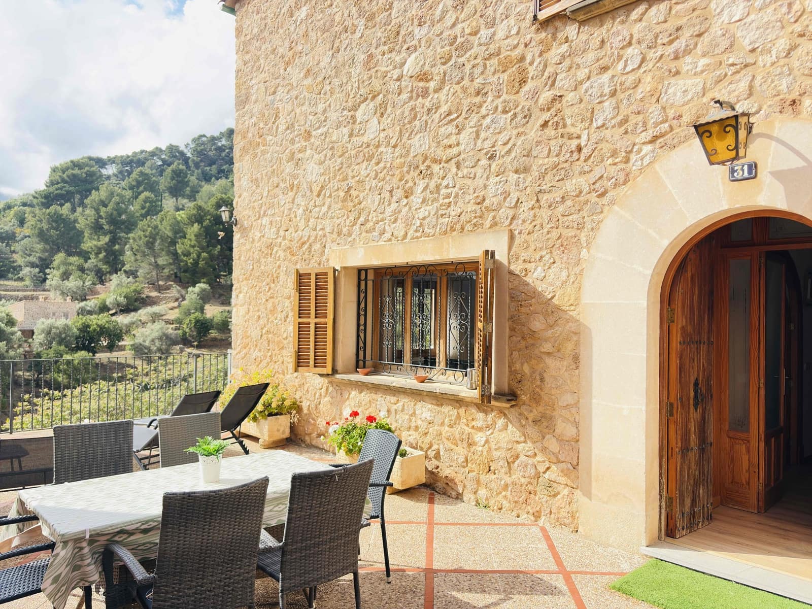 4 soveværelse Finca/Landehus til salg i Bunyola - € 1.190.000 (Ref: 8983687)