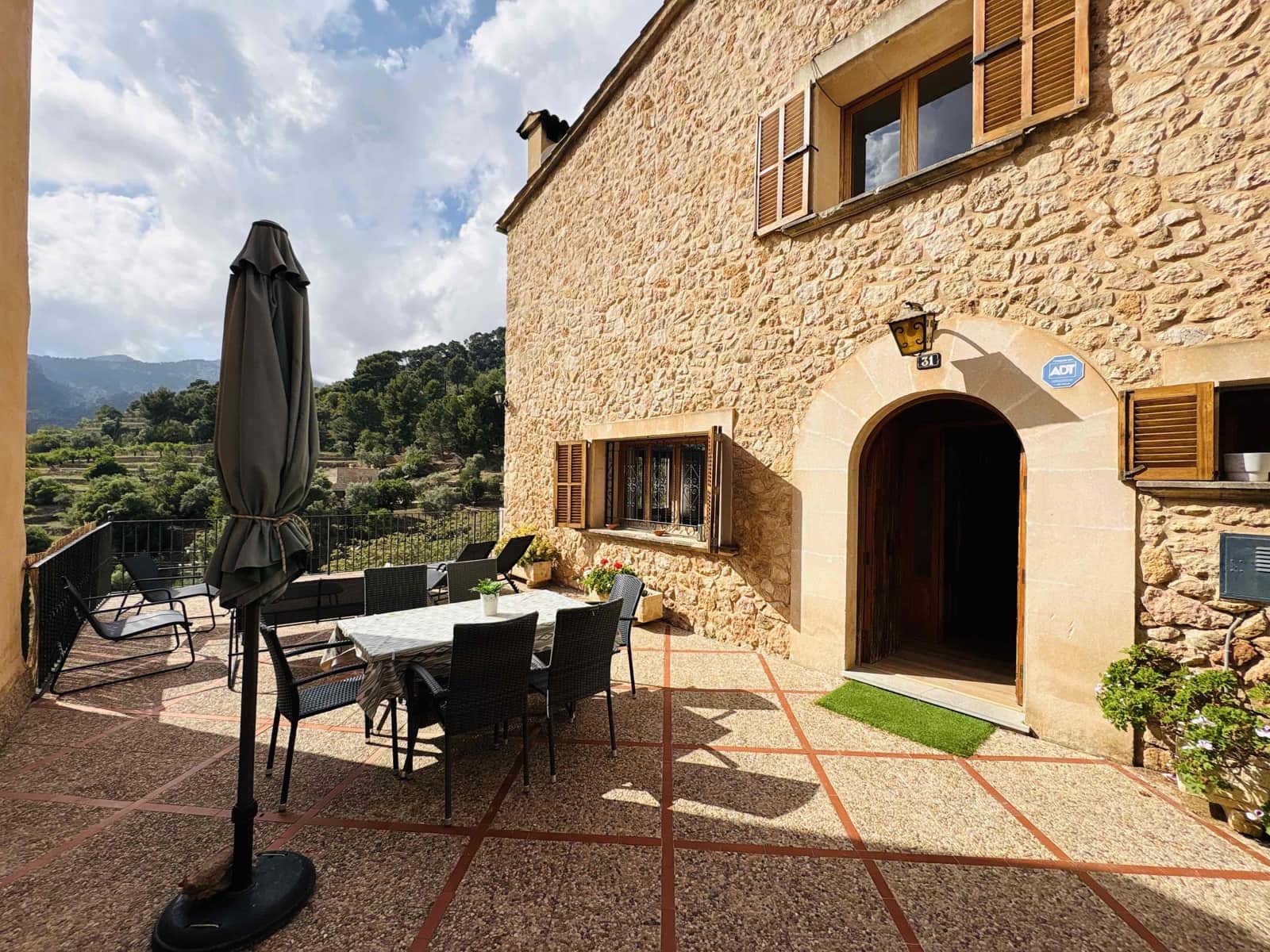 4 soveværelse Finca/Landehus til salg i Bunyola - € 1.190.000 (Ref: 8983687)