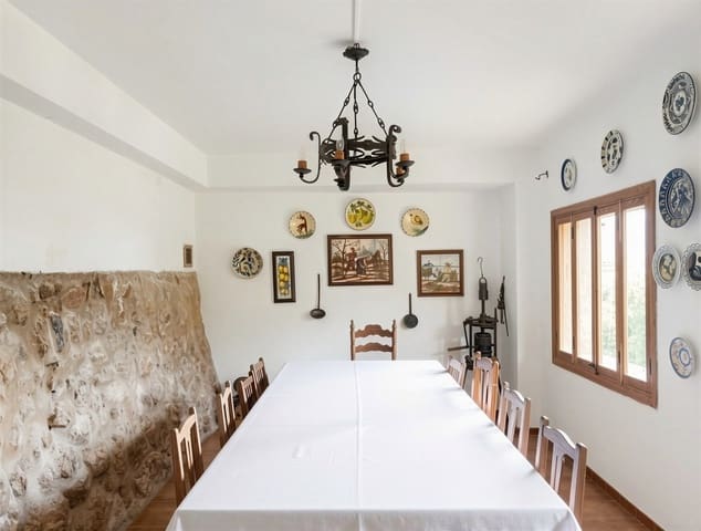 4 soveværelse Finca/Landehus til salg i Bunyola - € 1.190.000 (Ref: 8983687)