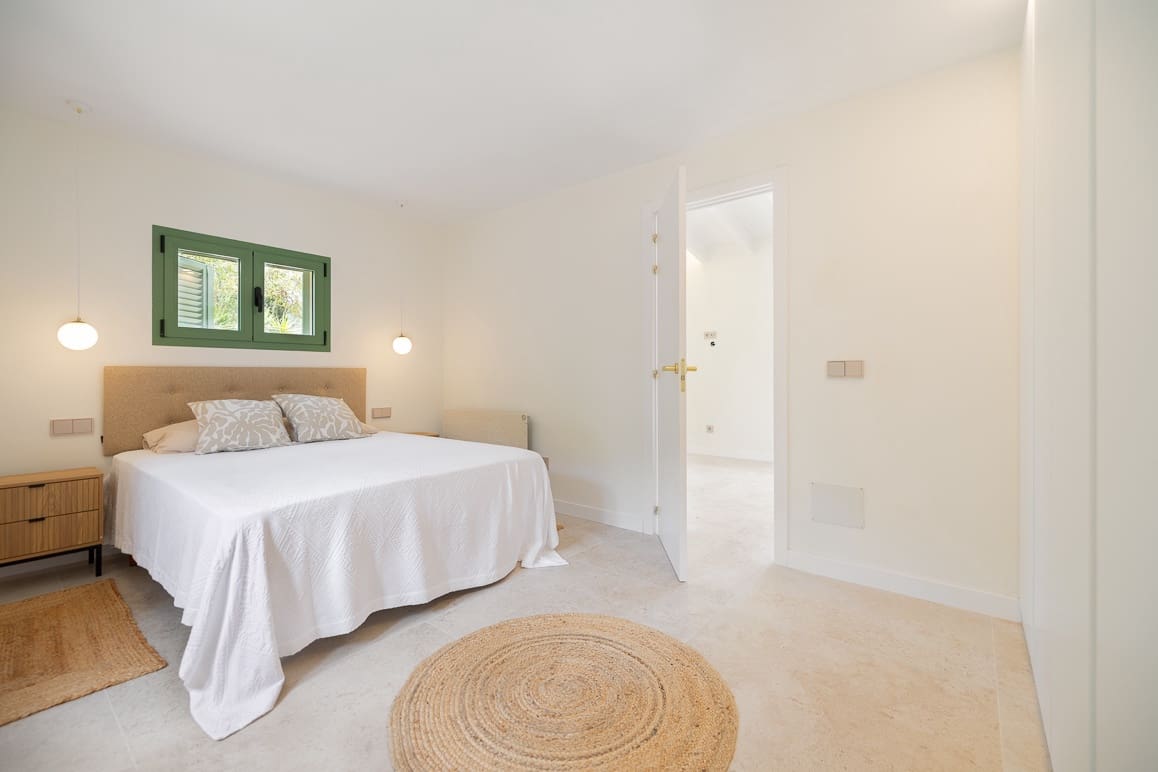 6 soveværelse Finca/Landehus til salg i Esporles med swimmingpool garage - € 1.850.000 (Ref: 8993027)