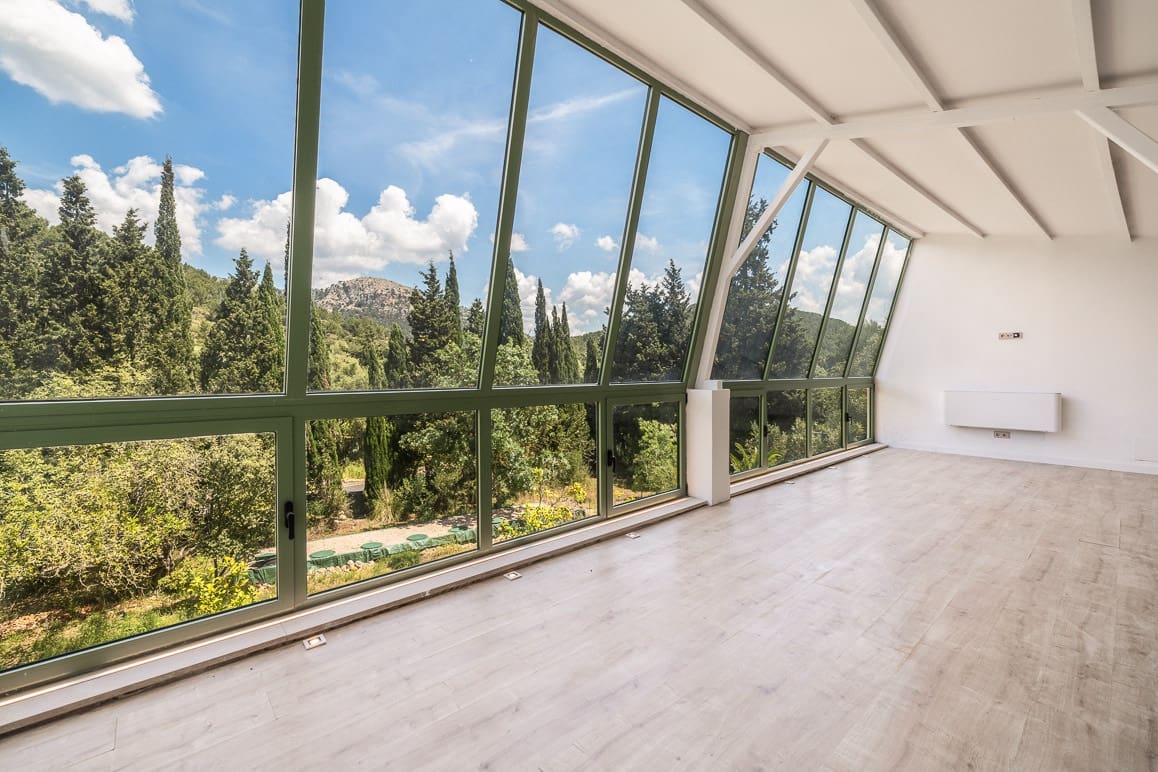 6 soveværelse Finca/Landehus til salg i Esporles med swimmingpool garage - € 1.850.000 (Ref: 8993027)