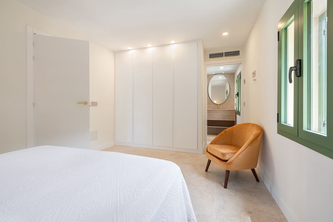 6 soveværelse Finca/Landehus til salg i Esporles med swimmingpool garage - € 1.850.000 (Ref: 8993027)