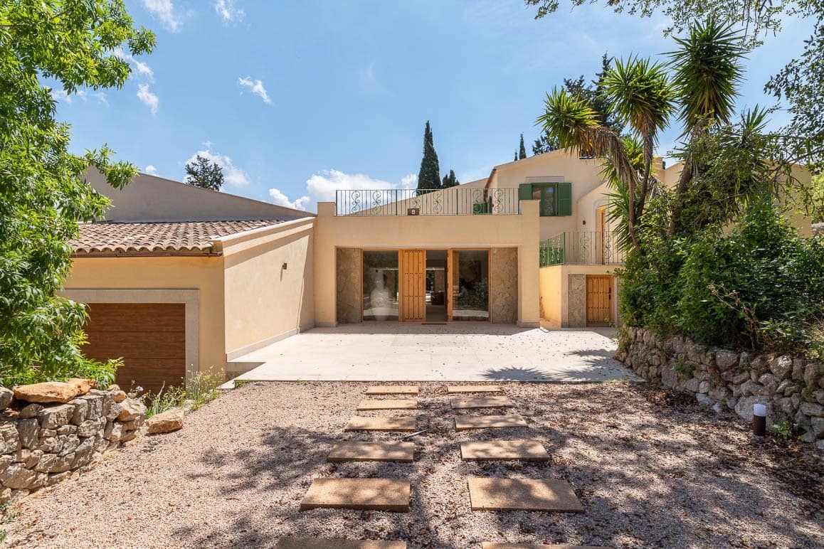 6 soveværelse Finca/Landehus til salg i Esporles med swimmingpool garage - € 1.850.000 (Ref: 8993027)