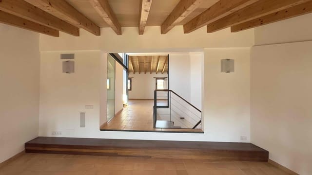 5 soveværelse Byhus til salg i Llucmajor - € 1.030.000 (Ref: 9003998)