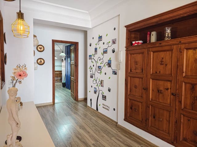 6 slaapkamer Appartement te koop in El Terreno, Palma de Mallorca - € 950.000 (Ref: 9010376)