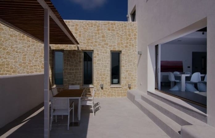 5 sypialnia Willa na sprzedaż w L'Atzuvia z basenem garażem - 785 000 € (Ref: 9013394)