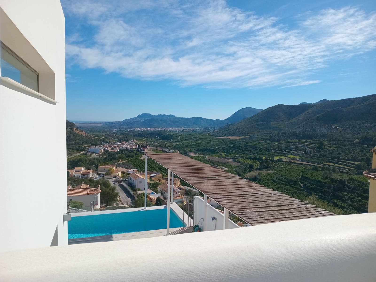 5 soveværelse Villa til salg i L'Atzuvia med swimmingpool garage - € 696.000 (Ref: 9013394)