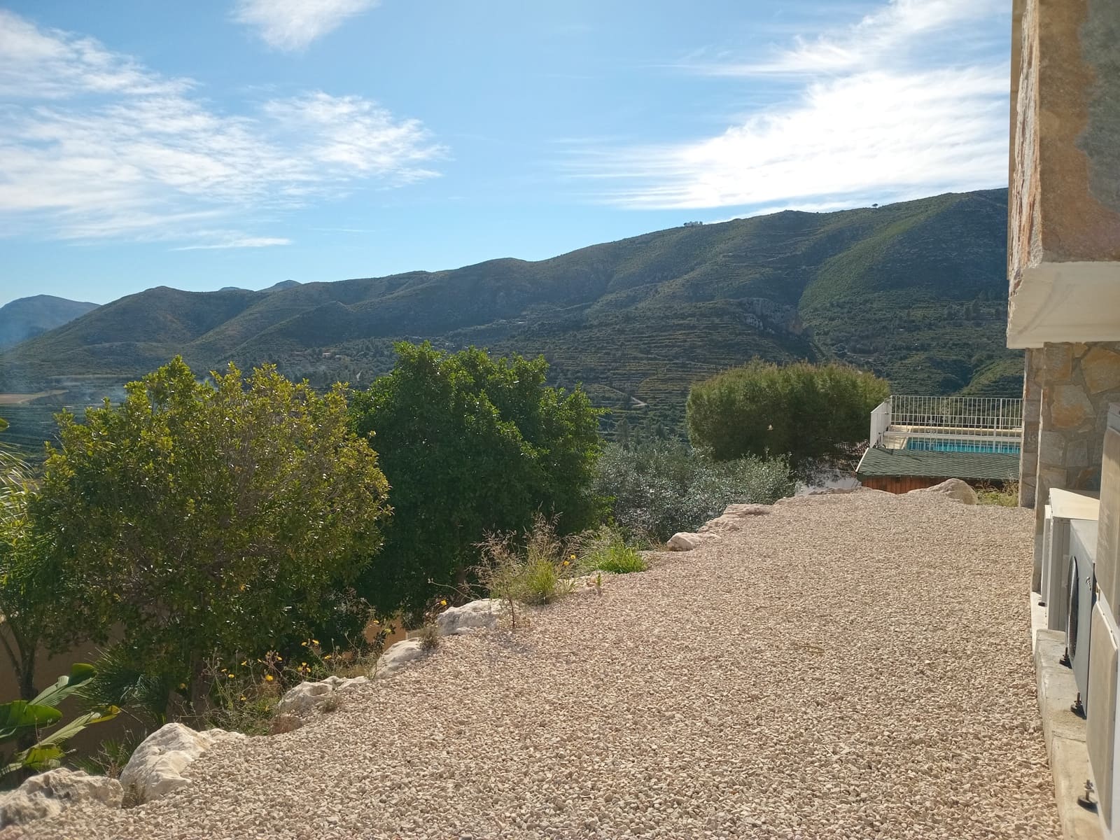 5 soveværelse Villa til salg i L'Atzuvia med swimmingpool garage - € 696.000 (Ref: 9013394)