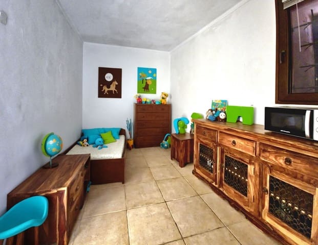 Casa de 3 habitaciones en Artà en venta - 649.000 € (Ref: 9013731)