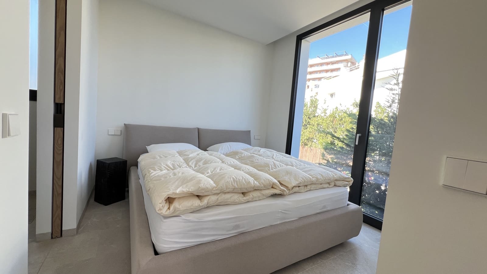 2 soveværelse Lejlighed til salg i Palma de Mallorca med swimmingpool garage - € 1.295.000 (Ref: 9013743)