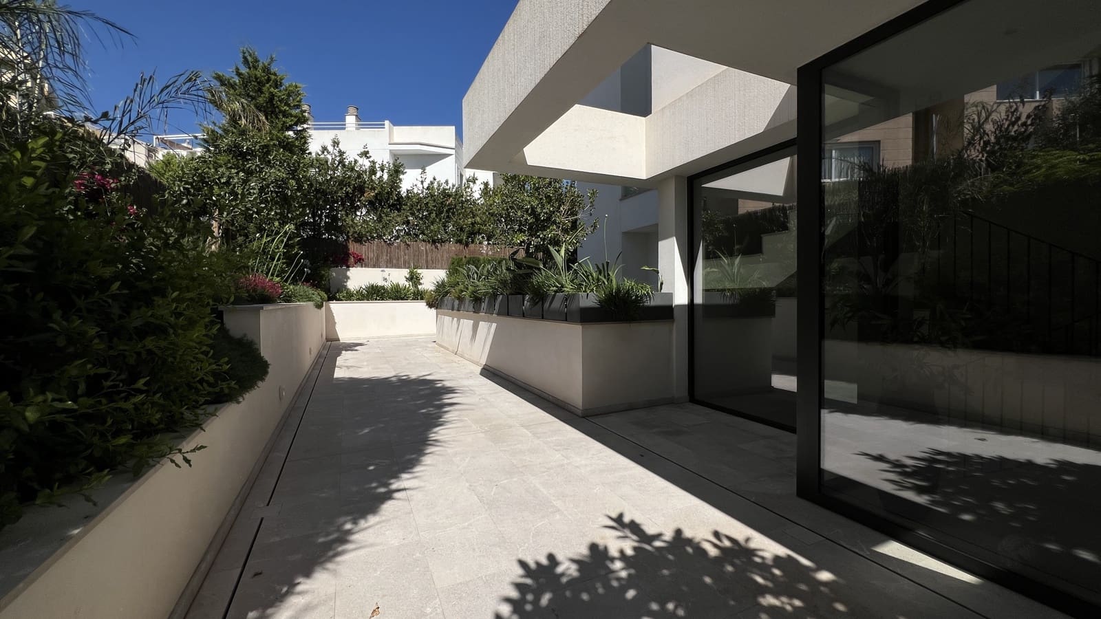 2 soveværelse Lejlighed til salg i Palma de Mallorca med swimmingpool garage - € 1.295.000 (Ref: 9013743)