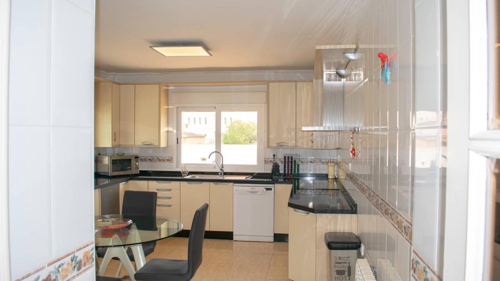 5 soveværelse Semi-Rækkehus til salg i La Manga del Mar Menor med swimmingpool garage - € 620.000 (Ref: 9023854)