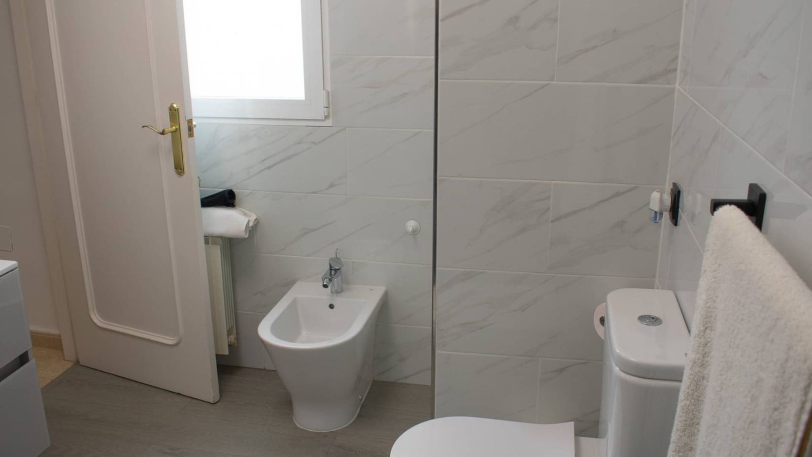 5 soveværelse Semi-Rækkehus til salg i La Manga del Mar Menor med swimmingpool garage - € 620.000 (Ref: 9023854)