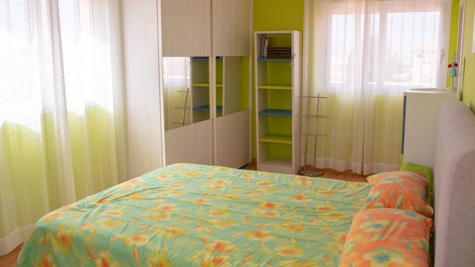 5 soveværelse Semi-Rækkehus til salg i La Manga del Mar Menor med swimmingpool garage - € 620.000 (Ref: 9023854)